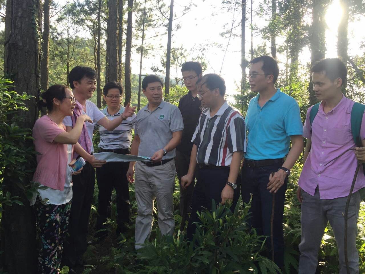大气科学学院董文杰院长、杨建林书记组织并圆满完成中山大学珠海校区综合实验观测基地、雷达观测站选址工作