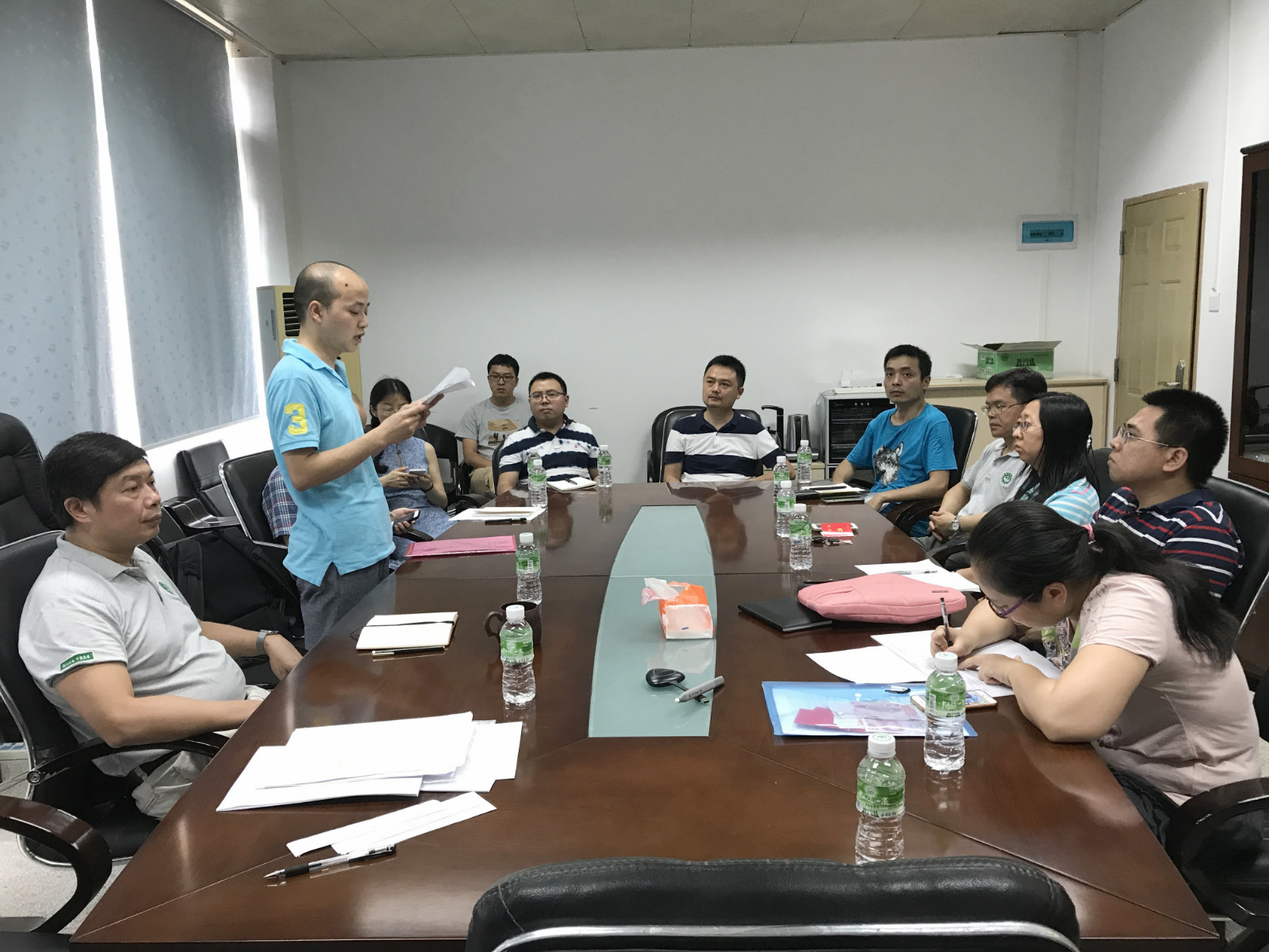 我院教工第一党支部召开组织生活会,集体学习黄大年同志先进事迹