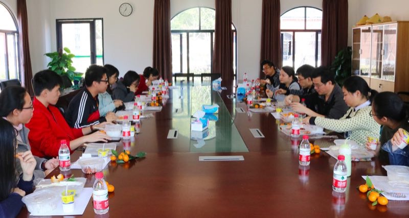 我院举办本学期第十次师生午餐会